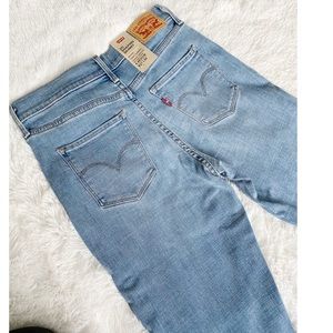 Levi’s sculpting skinny jeans 311
